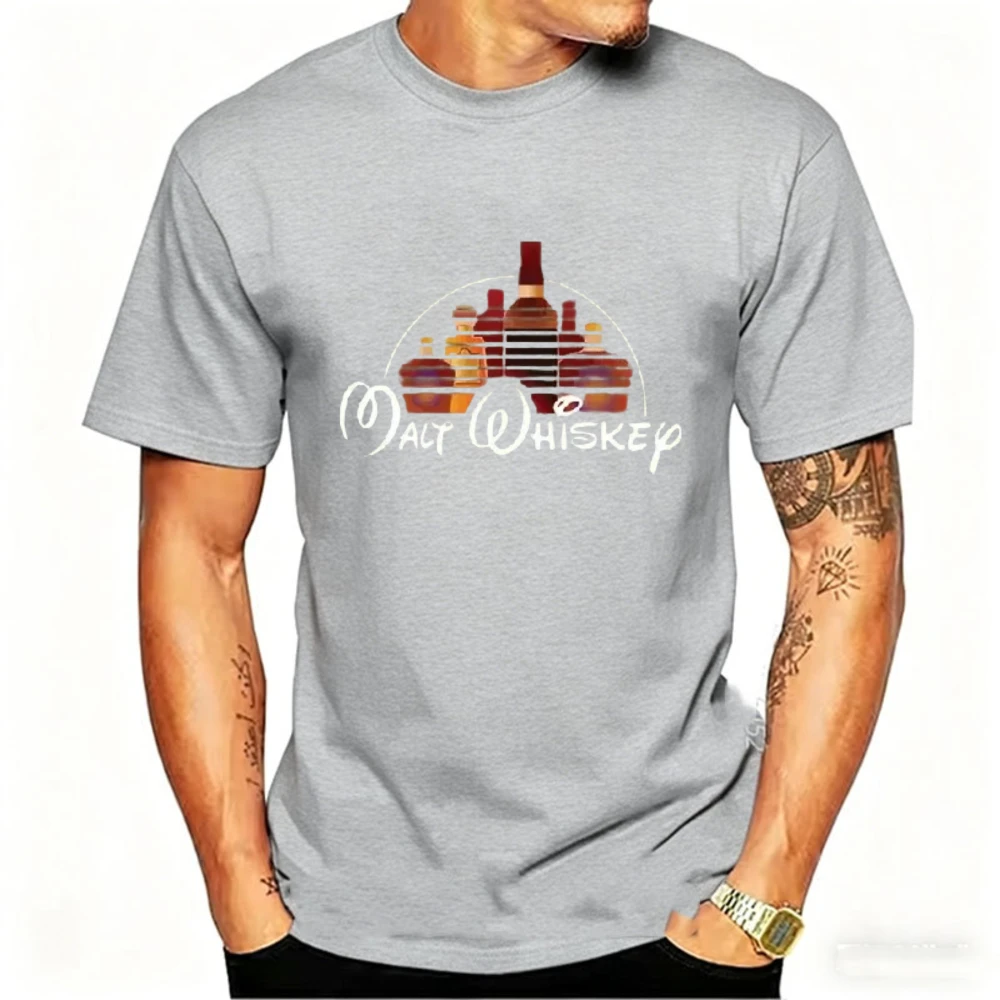 Unisex Malt Whiskey Bottle Graphic T‑Shirt Vintage Whisky Bottles Art Print Soft Cotton Loose Tee Tops for Men Whisky Lover Tops