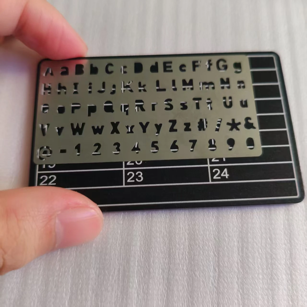 도지코인, 비트코인 및 안전한 통화 비밀번호 저장에 적합한 소형 안전 비밀번호 책, 모든 BIP39 표준과 호환