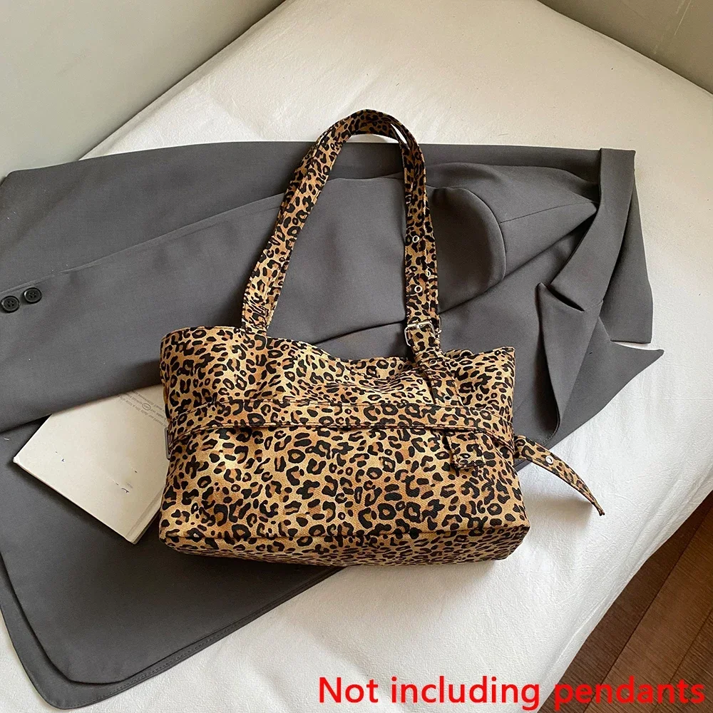 Casual Large-Capacity Leopard Print Women's Bag New Lightweight Versatile Shoulder Bag Relaxed Commuting Tote Bag