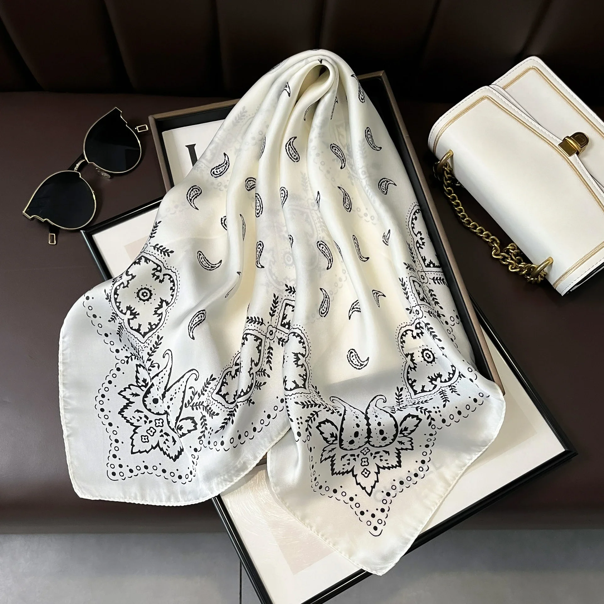 Spring/Summer Fashion Neck Scarf Outdoor Decoration Wraps for Women  70*70cm cashew Graphic Print Imitation Silk Square Scarf