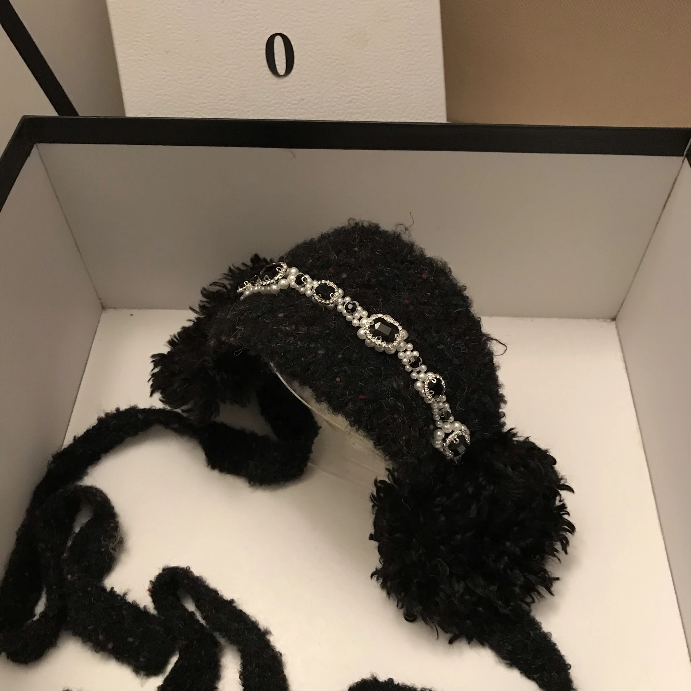 korean-sle-versatile-retro-lamb-fur-ear-muffs-women's-autumn-winter-tied-small-curly-hair-warm-windproof-ear-covers-sweet