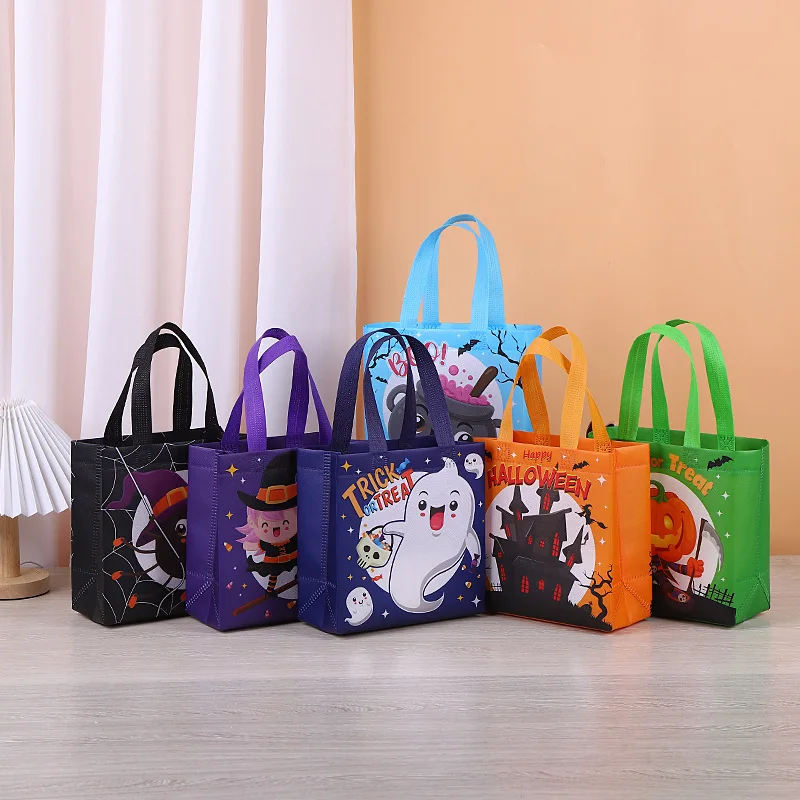 

5Pcs Halloween Trick or Treat Bags, with Handles, Reusable Non-Woven Gift Bags for Gifts Wrapping, Halloween Party Supplies