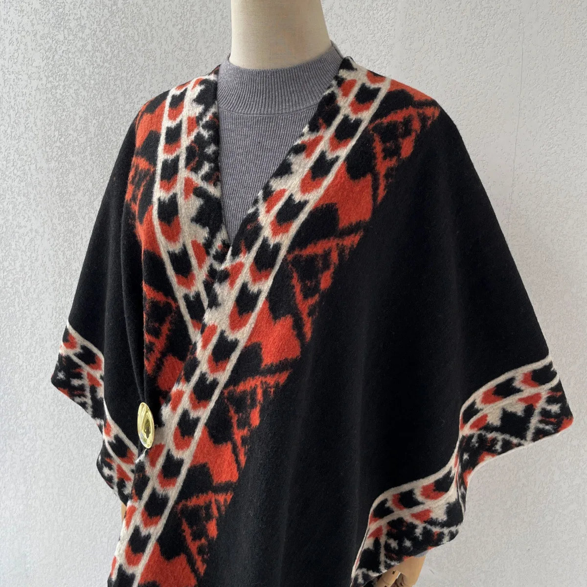 New Vintage Plaid Woolen-Feeling Air Conditioned Shawl Wrap Cowl Neck Coat Outerwear Tassel Warm Autumn Winter Shawl