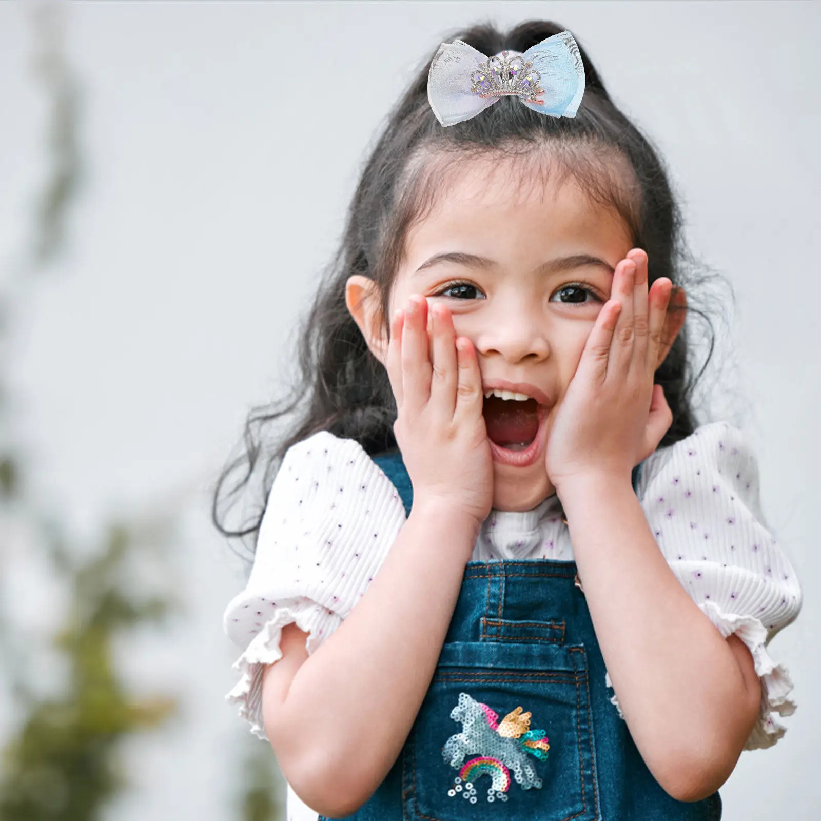 

Заколки-бантики для девочек: легкие, удобные, не тягучие к волосам, для шопинга, путешествий, на день рождения