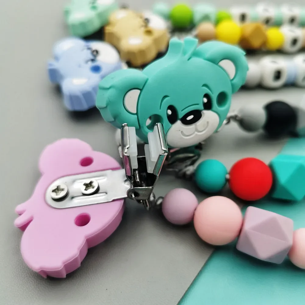 Custom English Russian Silicone Letter Name Bear Silicone Beads Pendant Pacifier Clips Chains Teether Baby Kawaii Bear Gifts