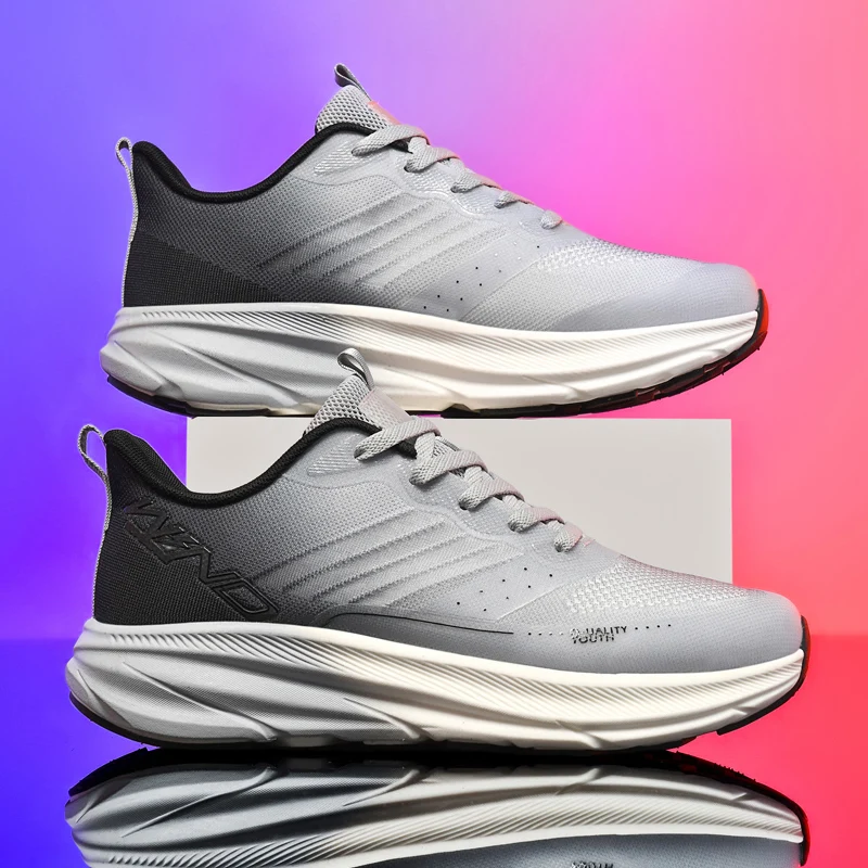 

casual sports shoes Men's four season fashion versatile thick sole anti slip breathable outdoor wear-resistant running sneakers