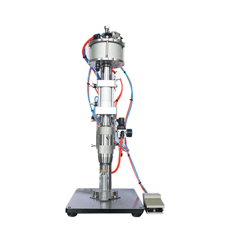 

Полуавтоматическая педальная машина для запечатывания алюминиевых аэрозольных баллонов, ручная машина для укупорки алюминиевых аэрозольных бутылок.