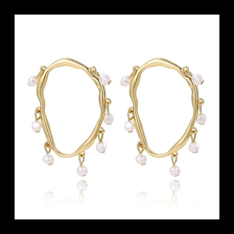 Kolczyki sztyfty ze srebra próby 925, pozłacane, modne, z temperamentem, imitacja pereł, popularne.