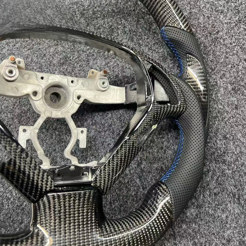 For Infiniti G37 Modified Carbon Fiber Steering Wheel Blade And Demon Hand Grip Patch Design With Horn Shell