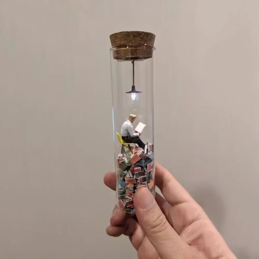 New Resin Test Tube Perspective Drawing Siphonate Creative A Reading Man in a Test Tube Character Ornaments Reader Model