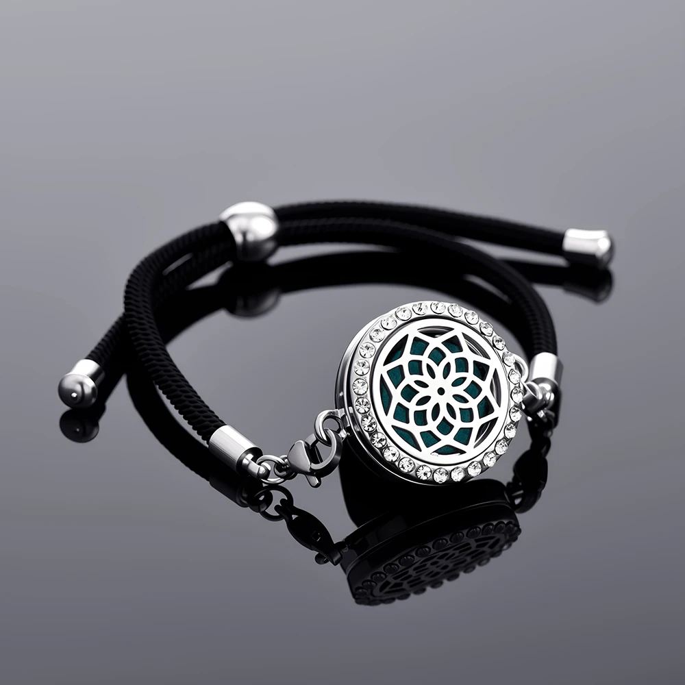 New Black Leather Aromatherapy Bracelet Essential Oil Diffuser Rhinestone Perfume Locket Bracelet Women Charm Aroma Jewelry