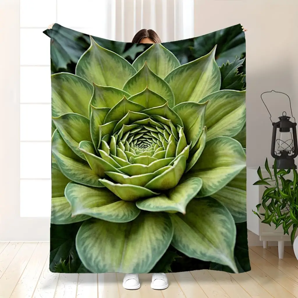 1pc Ultra-Soft Flannel Throw Blanket with Realistic Cabbage Texture Print - Vibrant Green & Earthy Tones, All-Season Cozy for