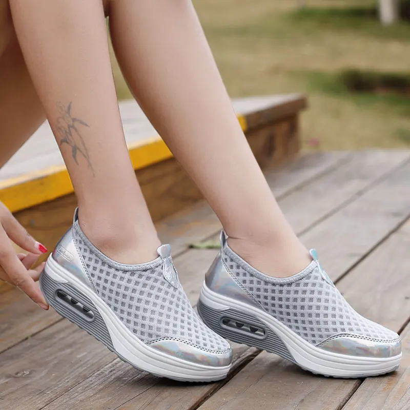 Summer Women's Casual Shoes Platform Female Mesh Flats Big Size Breathable Slip-On Loafers High Quality Cushioning Sneakers 2023