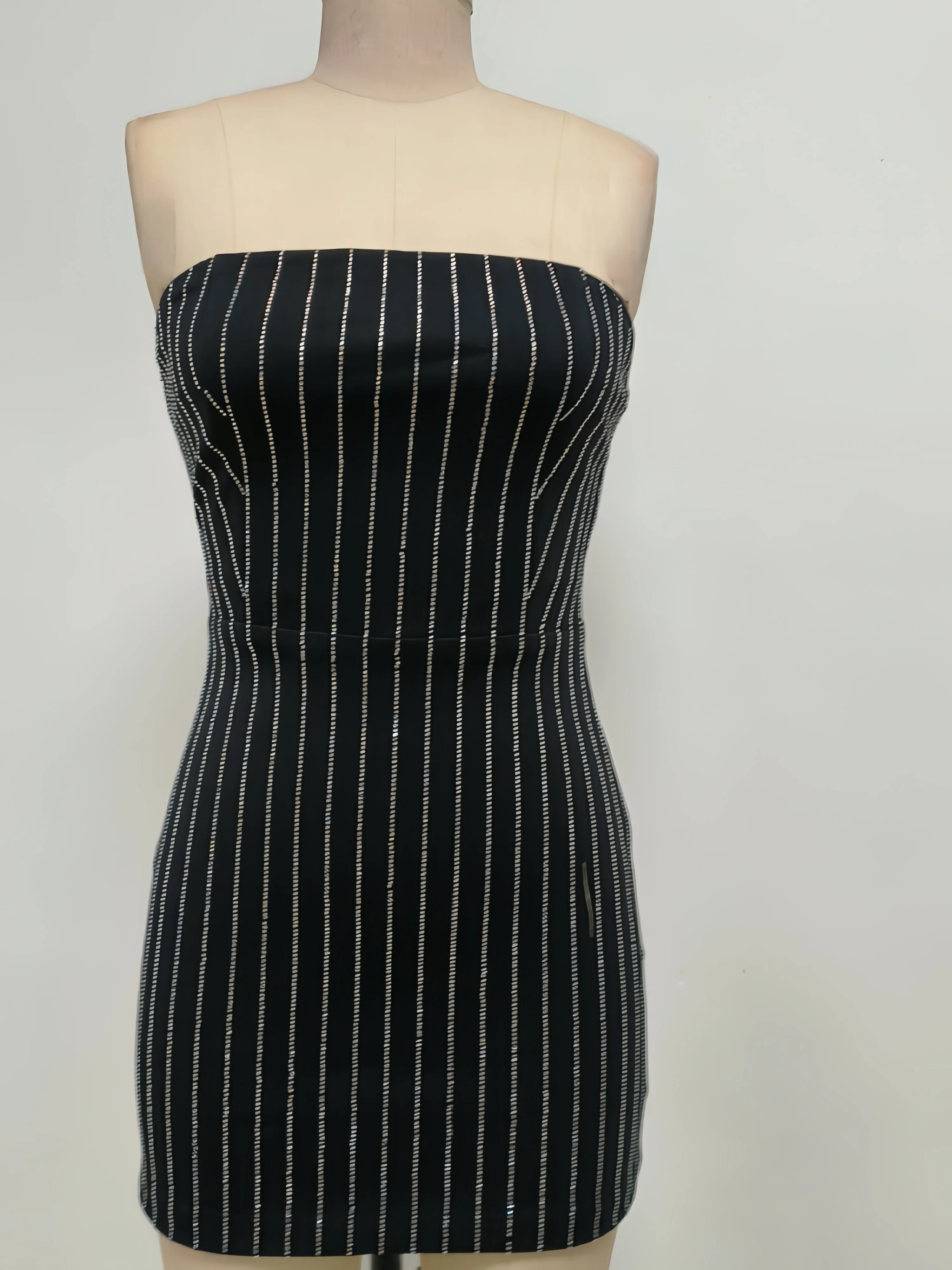 

Women Black Striped Sequin Strapless Backless Bodycon Short Mini Dress Luxury Fancy Evening Party Cocktail Formal Event Dresses