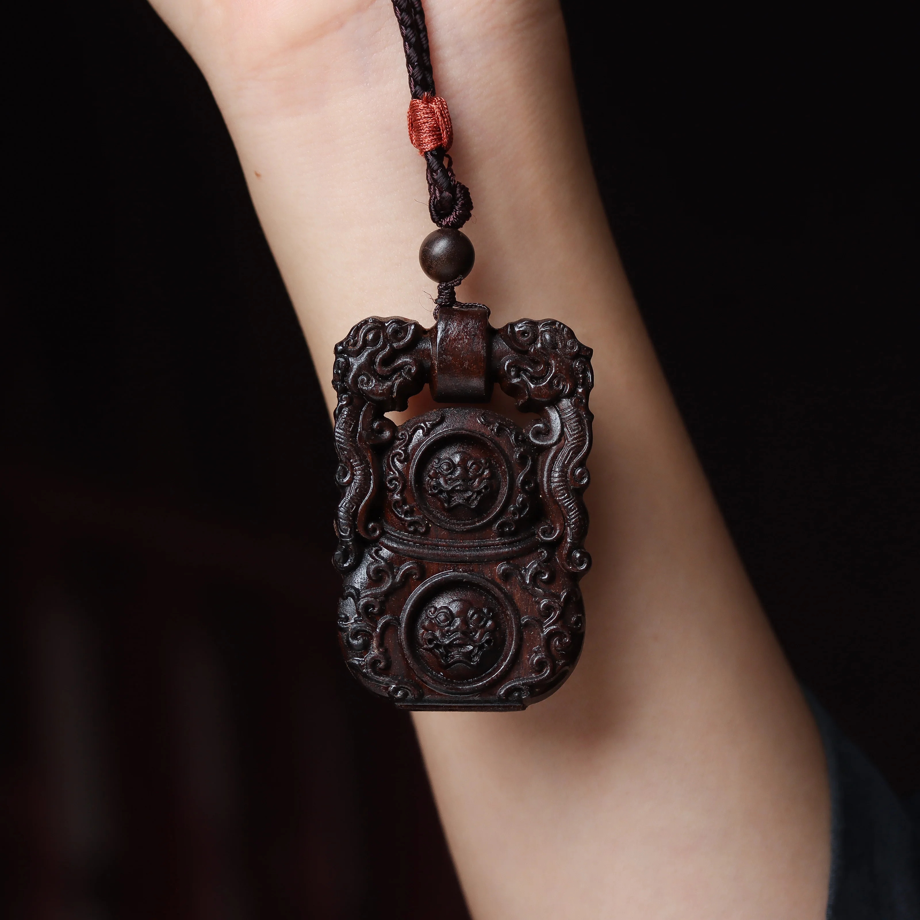 

Wood Carving Heaven and Earth Lock Fortune Symbol Cards Necklace Pendant Double Neck Hanging Tranquility Peace Plate Car