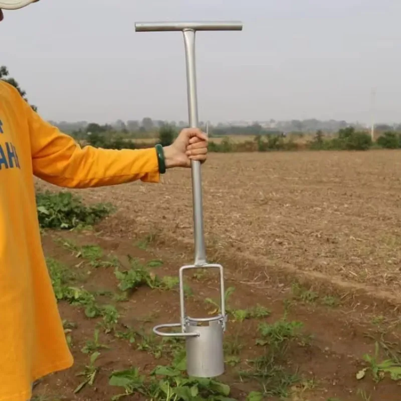 

Manual Seedling Transplanter Tool for Plant Moving and Garden Transplanting