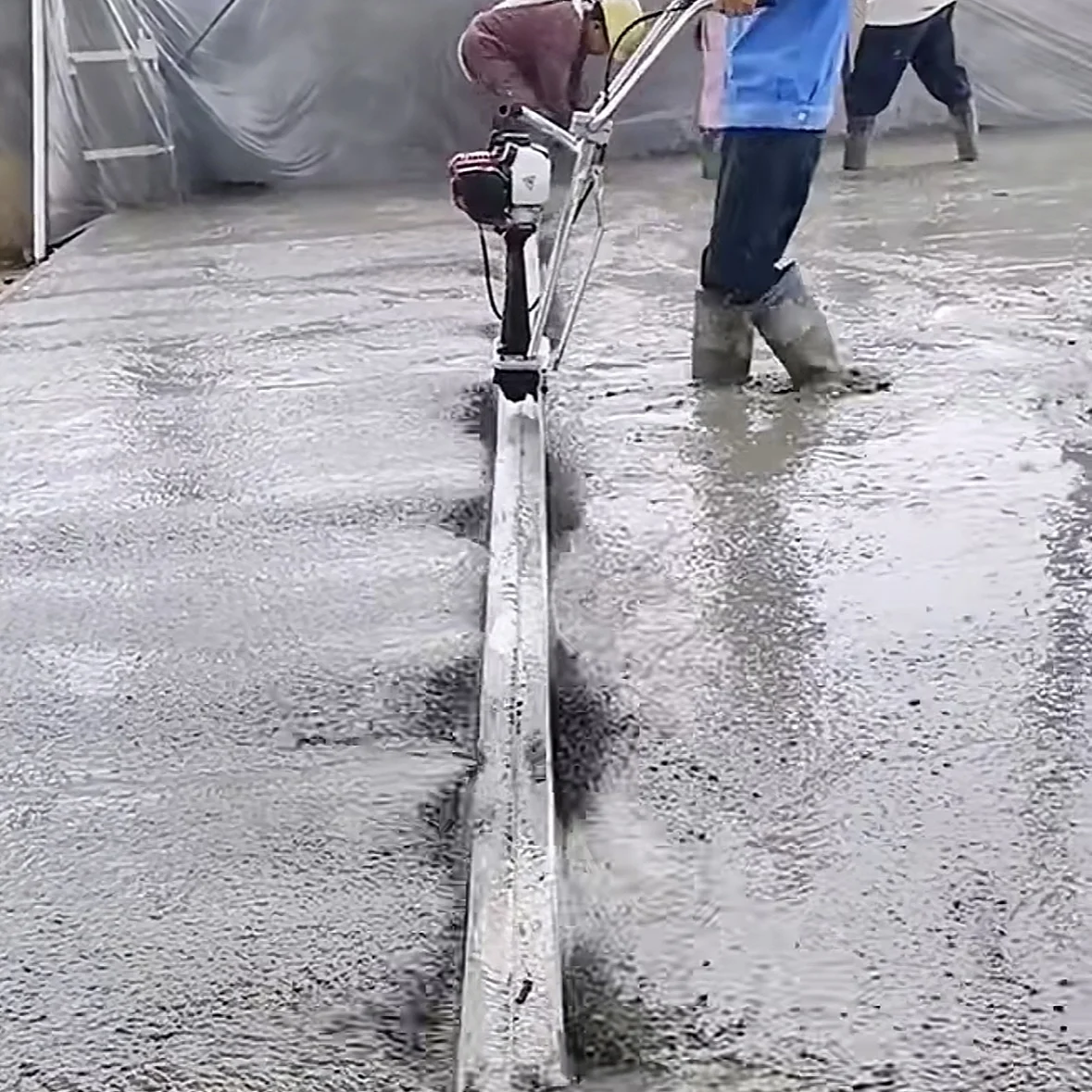 

High Performance Industrial BuildingRoad Leveling Machine Vibration Level Ruler Concrete Leveling Tool With Portable