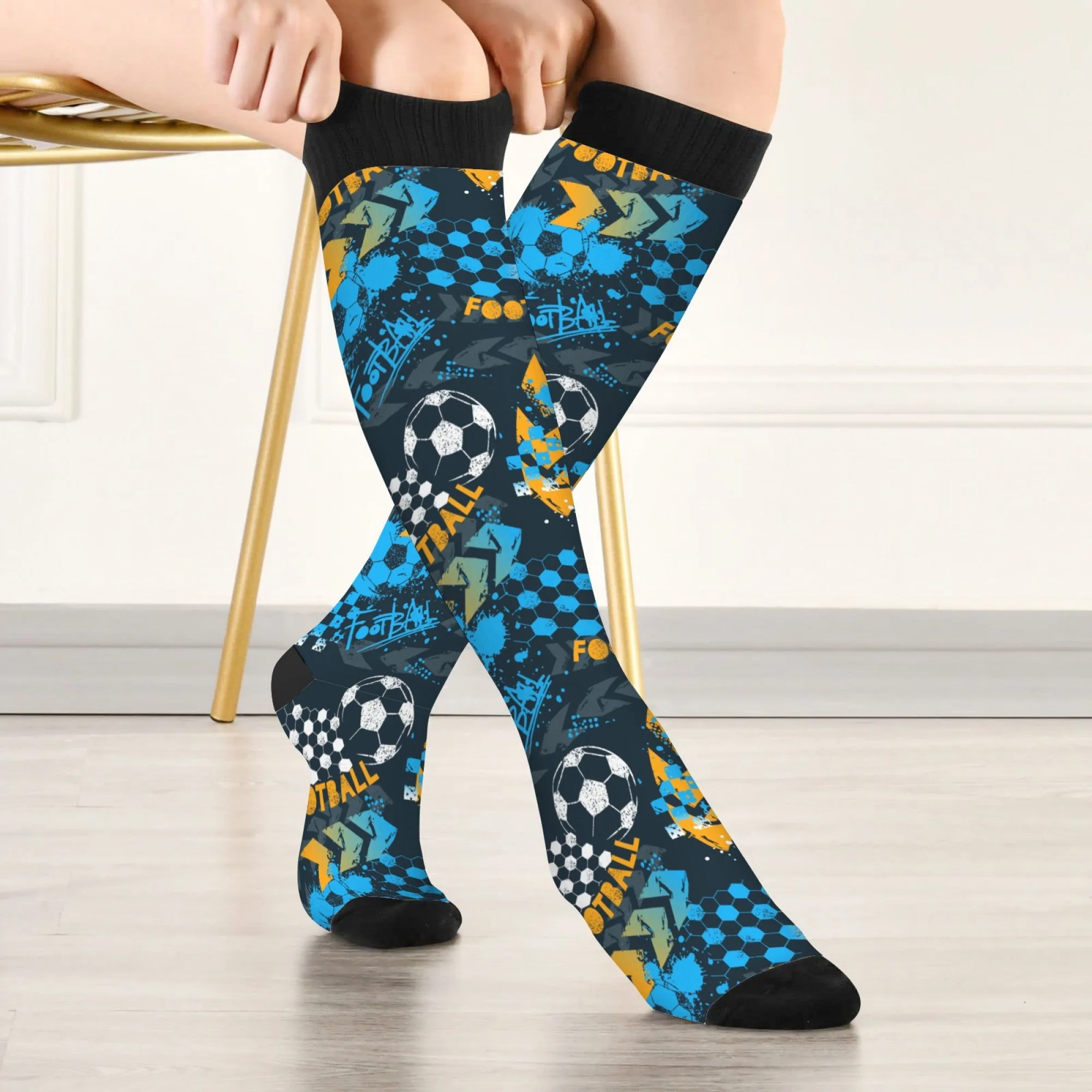 

Funny football graffiti trend men's socks novelty hip-hop happy stockings casual sports socks comfortable warm non-slip unisex