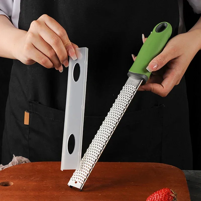 Grater for Kitchen 1pc Multipurpose Grater for Cheese Kitchen Gadgets with Protect Cover Vegetables Fruits Grater VIE LENTE image 3