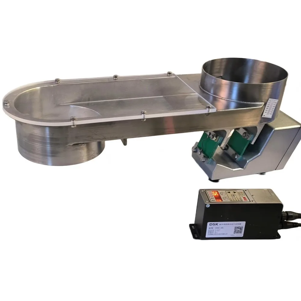 Industrial Vibrating Feeder Stainless Steel Structure 250 kW Engine Core 220V Voltage 1 Year Warranty for Mining Quarry