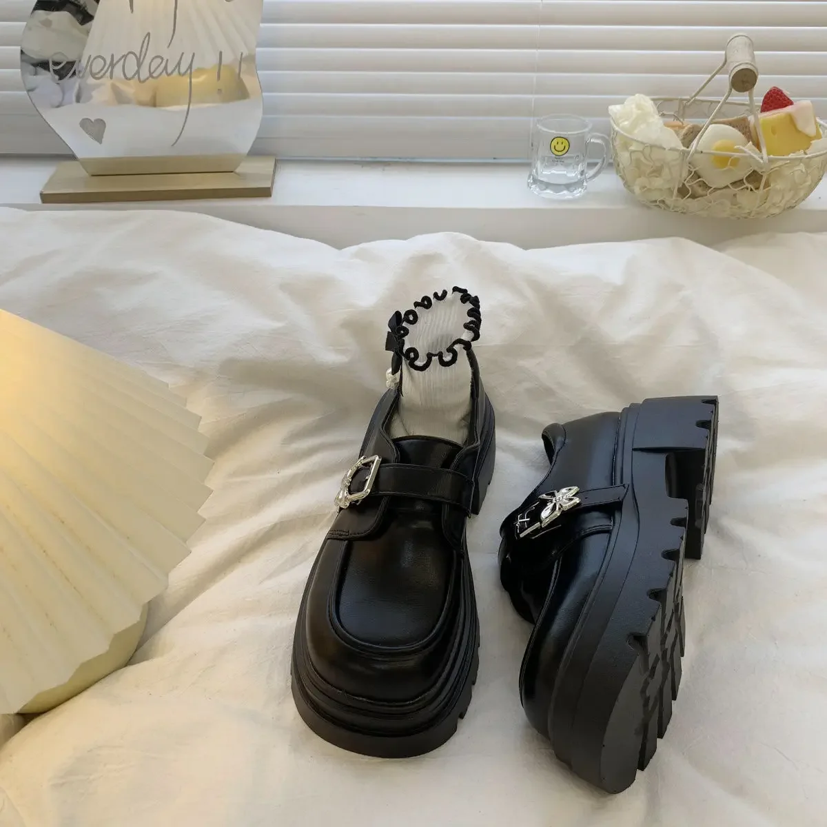 

2025 New Arrival Women's Small Black Thick Sole Leather Shoes Spring British Style Chunky Heel Round Toe Japanese Loafer Slip On