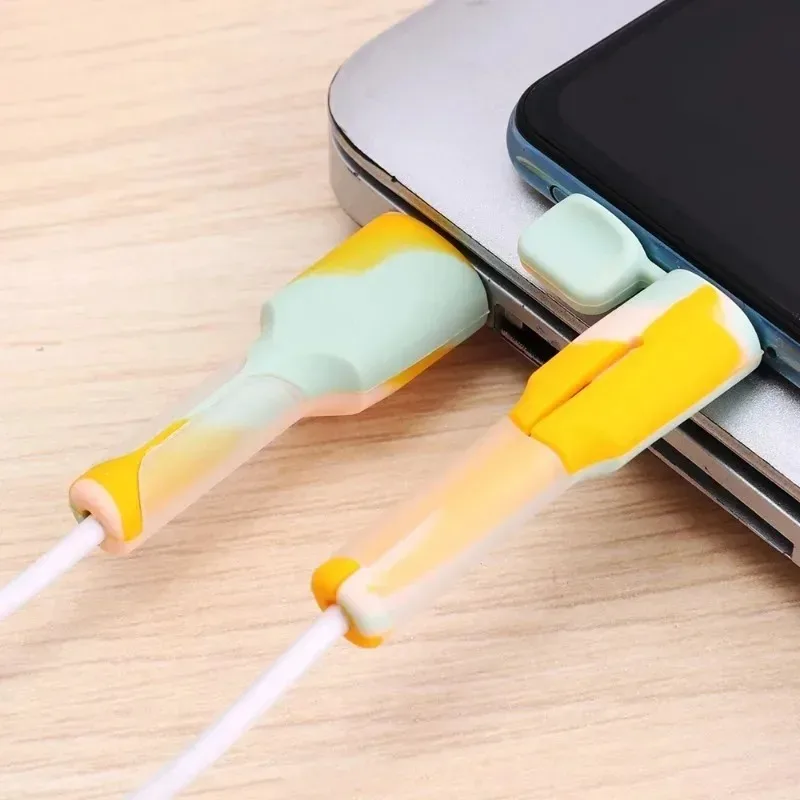 Silicone Cable Protector Type C Charger Dustproof Cover Charger Cable Protective Cap Cord Saver for IPhone 15 Xiaomi Huawei OPPO