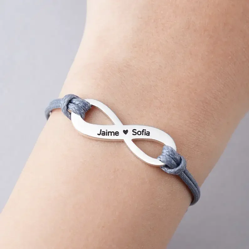 Personalized Mother Bracelet - Mother Jewelry - Mom Bracelet - Infinity Bracelet - Personalized Mother Gift