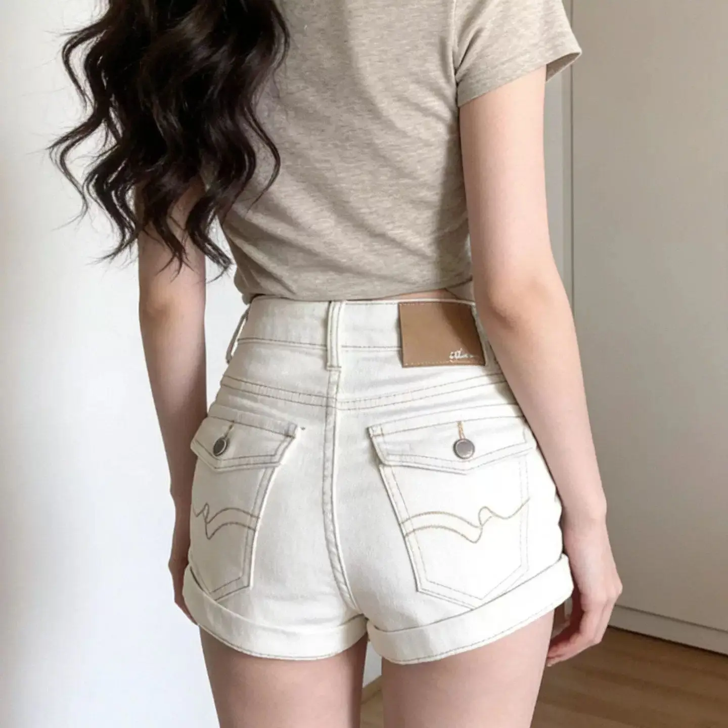 American Spice Girl Style Blue High Waist Denim Shorts Women's 2026 Summer Elastic Slim Hips White Hot Pants