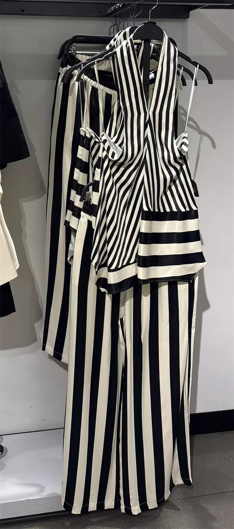 Guobioziy Women's Set 2026 Summer New Black and White Striped Halter Neck Sexy Loose Top and Pants Vacation Beach Elegant Style