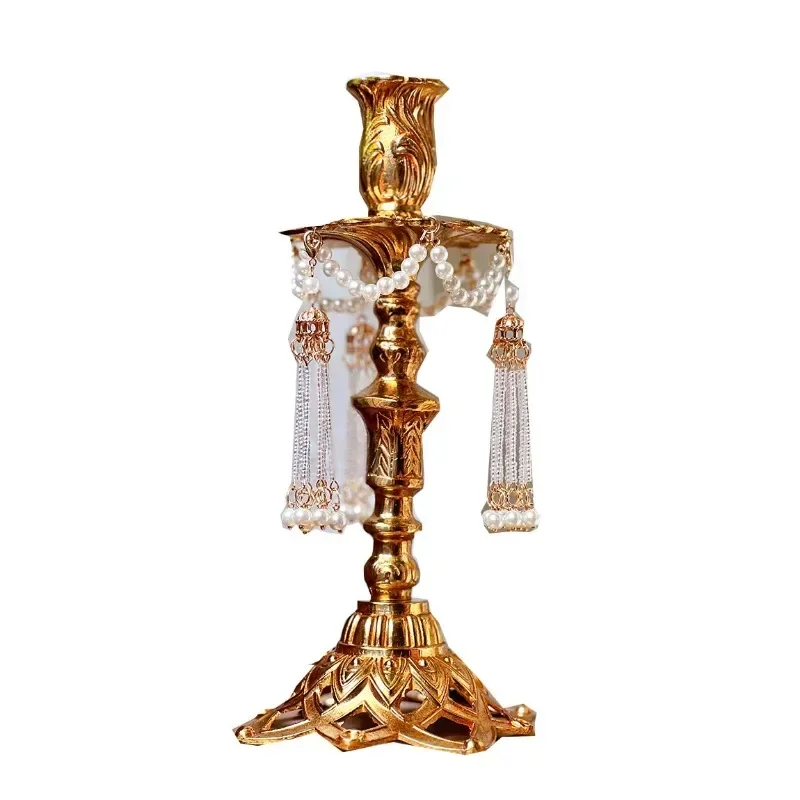 Luxury Vintage Copper Carved Candle Holder French Crystal Candlestick Home Ornaments To Decorate The Dining Table