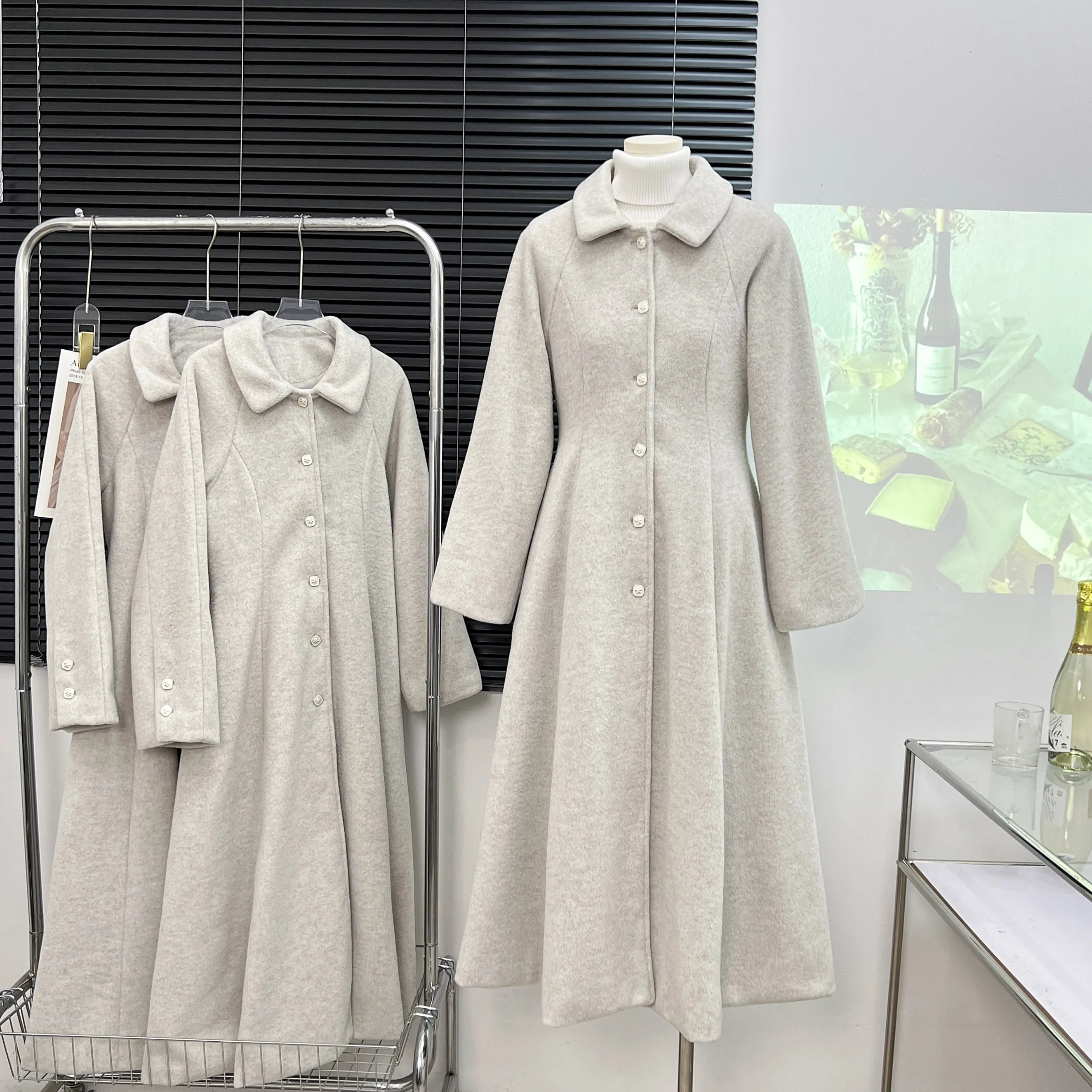 

Women's Autumn Winter Streetwear A Line Wool&blend Long Coat Lady Elegant Long Sleeve Loose Vintage Outwear