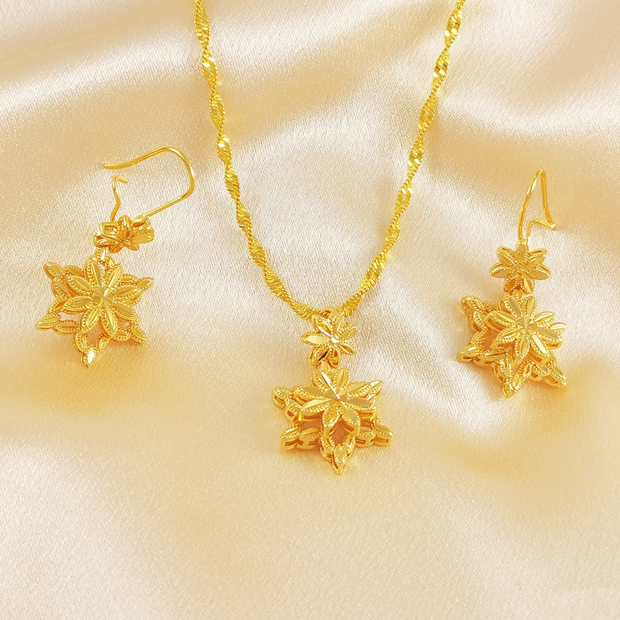 Ethiopian Women's Minimalist Star Design Jewelry Set (Includes Star-shaped Earrings and Necklace Pendant Accessories)