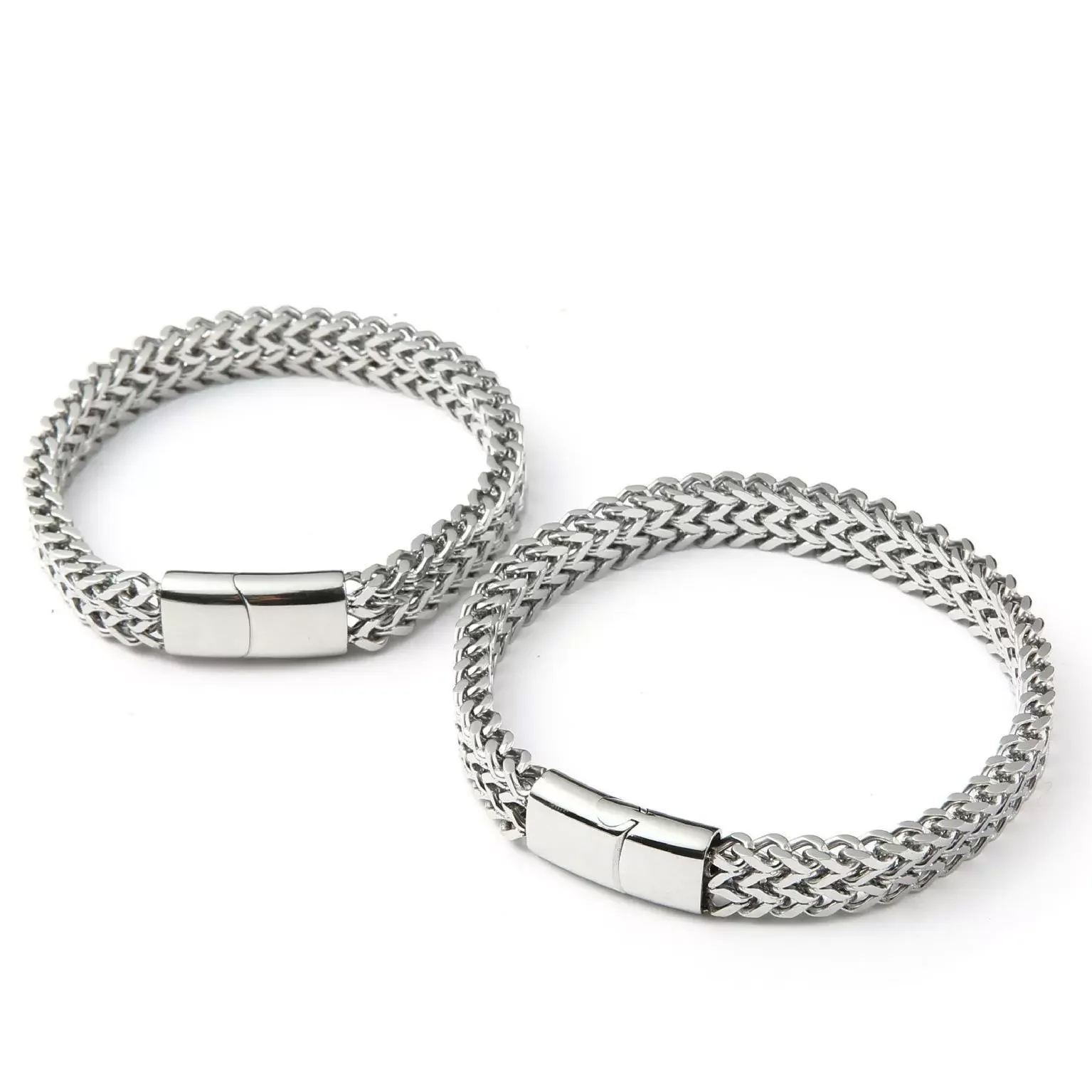 

Fashion Accessories Titanium Steel Bracelet Men's stainless steel braided square reversible chain magnet buckle bracelet