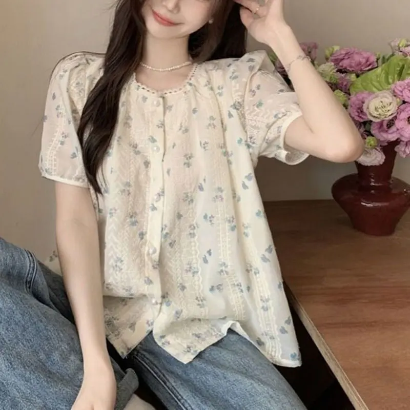 Casual Broken Flowers Shirt Stylish Embroidery Lace Spliced Women\'s Clothing Sweet Short Sleeve Summer Single-breasted Blouse