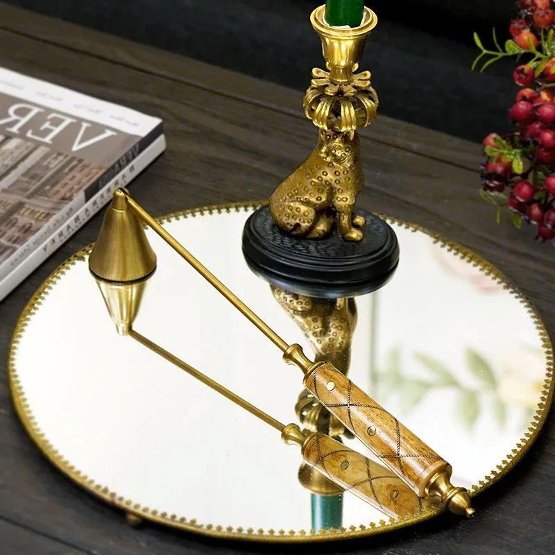 Classical Brass Candle Extinguisher Tool Candle Alcohol Lamp Candle Damper Accessories Handheld Carved Home Decor Ornaments