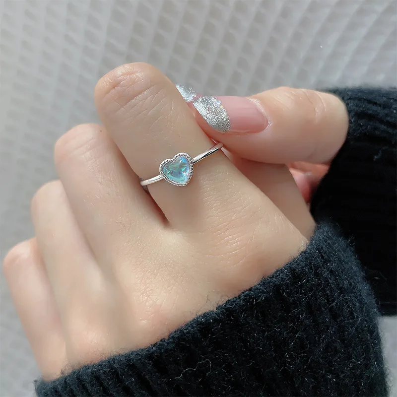 Xingyunday Sweet Moonstone Love Heart Rings for Women Girl Heart-shaped Opening Finger Ring Trendy Fashion Silver Color Jewelry