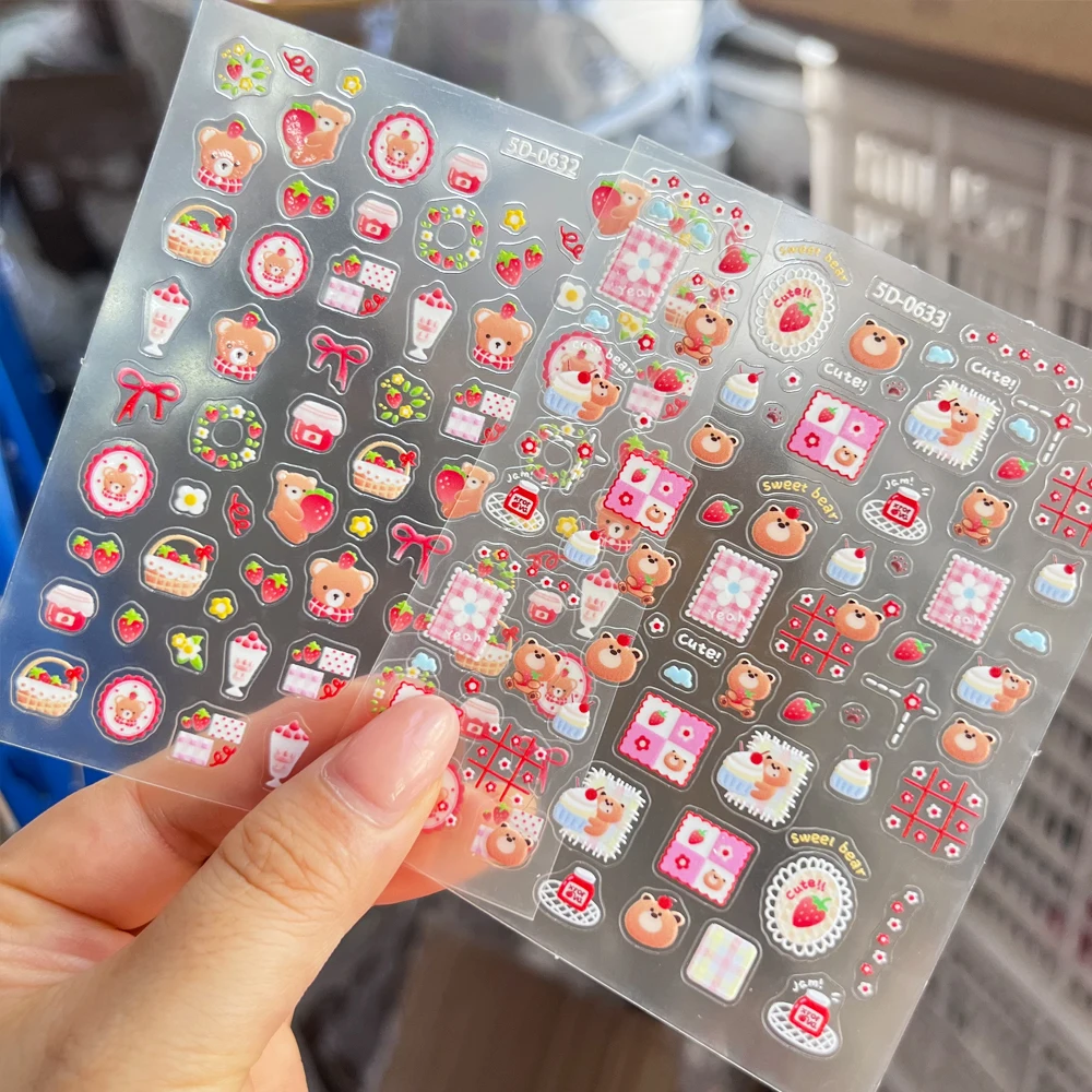 2 uds colorido 5D lindo oso Nail Art pegatina pastel fresa arco, corona de flores lindo oso estrellas cereza autoadhesivo manicura calcomanía