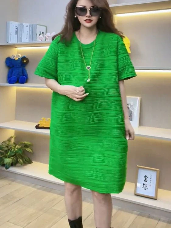 

plus Size Summer Dress Women's Loose Short Sleeve Midi Dress Flattering for plus Size Women Comfortable A-Line Korean Style D...