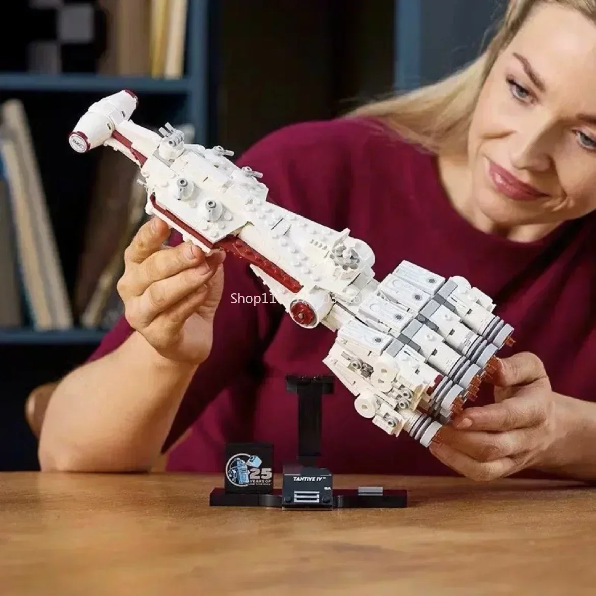 Thumbnail 4 - #32 Most Reviewed Toy Spaceships