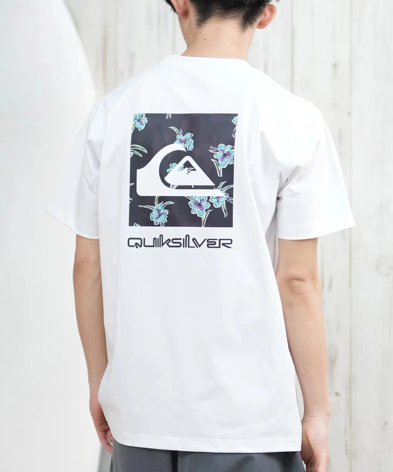 T-shirt de marque Hawaiian Flo - Streetwear Brand With Flowers avis et prix