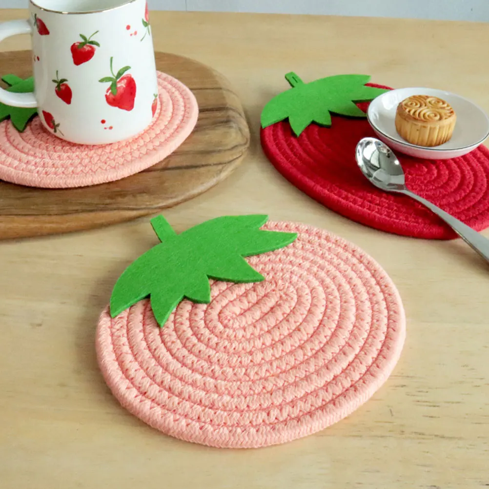 

2 Pcs Pink Strawberry Shaped Heat Insulating Place Mats Cotton Rope Coasters Non Slip Dining Table Decor Household Woven