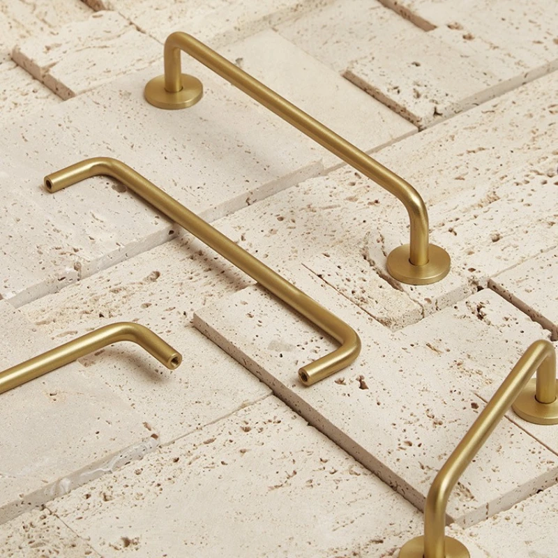 長い真鍮の家具ハンドル、ワードローブ、美容師、キャビネットハンドル、キッチンカップボードプル、引き出しノブ、100-400mm