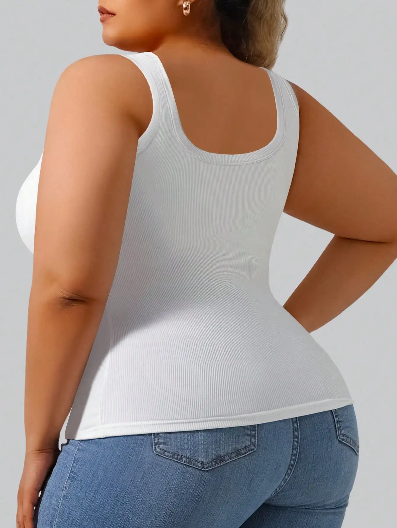 Camiseta sin mangas acanalada talla grande - alternate angle
