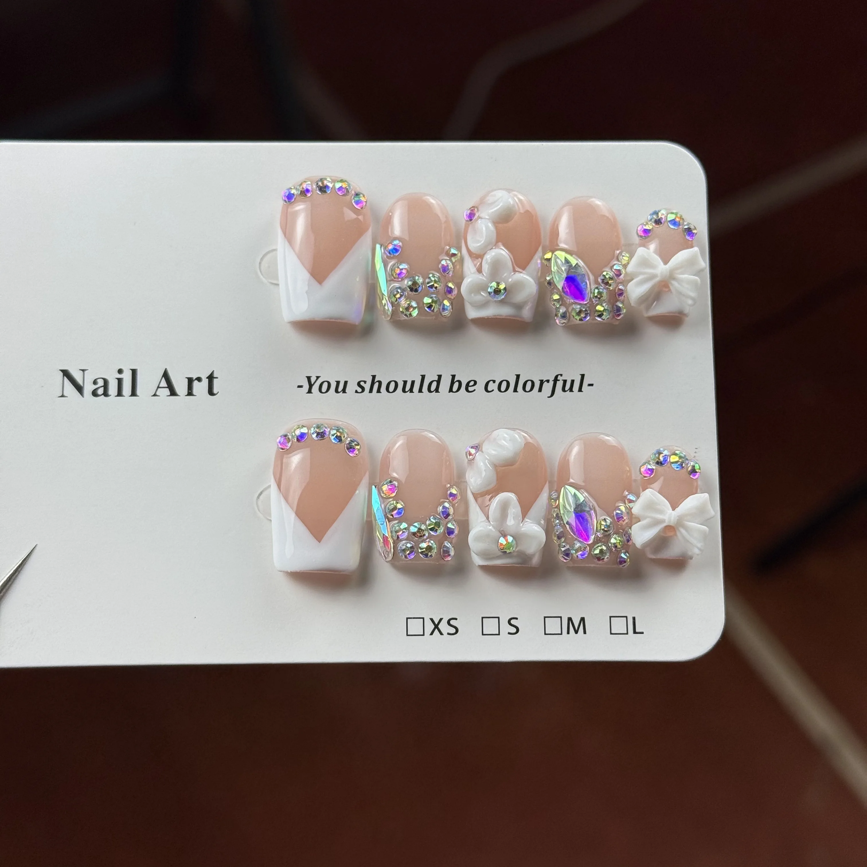 10pcs high-end Elegant and high-end style, hand-painted three-dimensional carvings, bows, and dazzling diamonds all over handmad