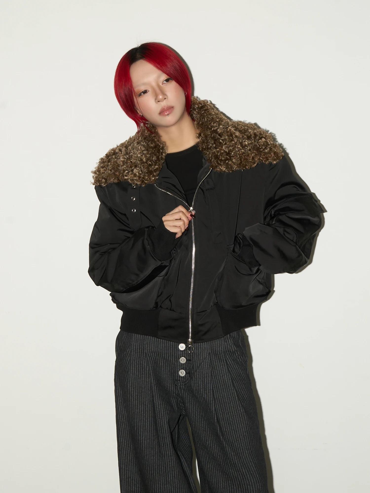 

MICHINNYON Pilot Jaet American Pioneer Bla Fur Collar Thiened Loose Outerwear Women's ort Coat Polyester Fiber