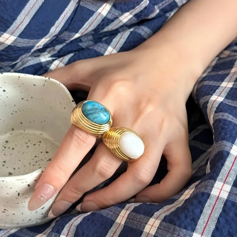 

Geometric Rings for Women Vintage Court Style Elegant Simple Anillos Mujer Fashion Hyperbole Forefinger Jewelry