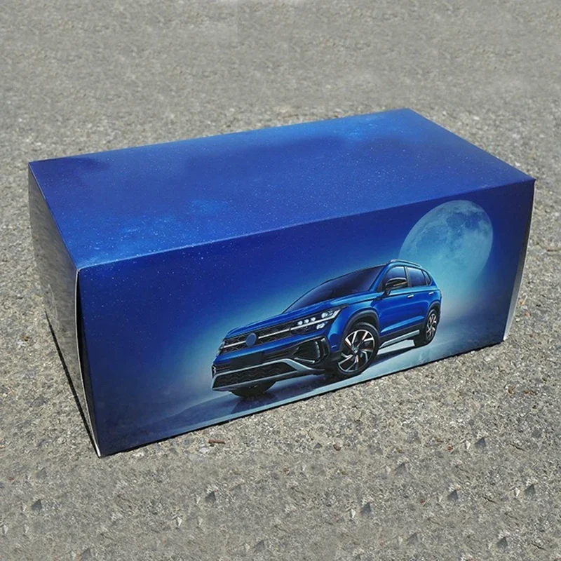 1/18 New Tharu 2023 SUV Metal Diecast Model Car Blue Simulation Display Collection Ornaments Boy Toys Hobby Gifts