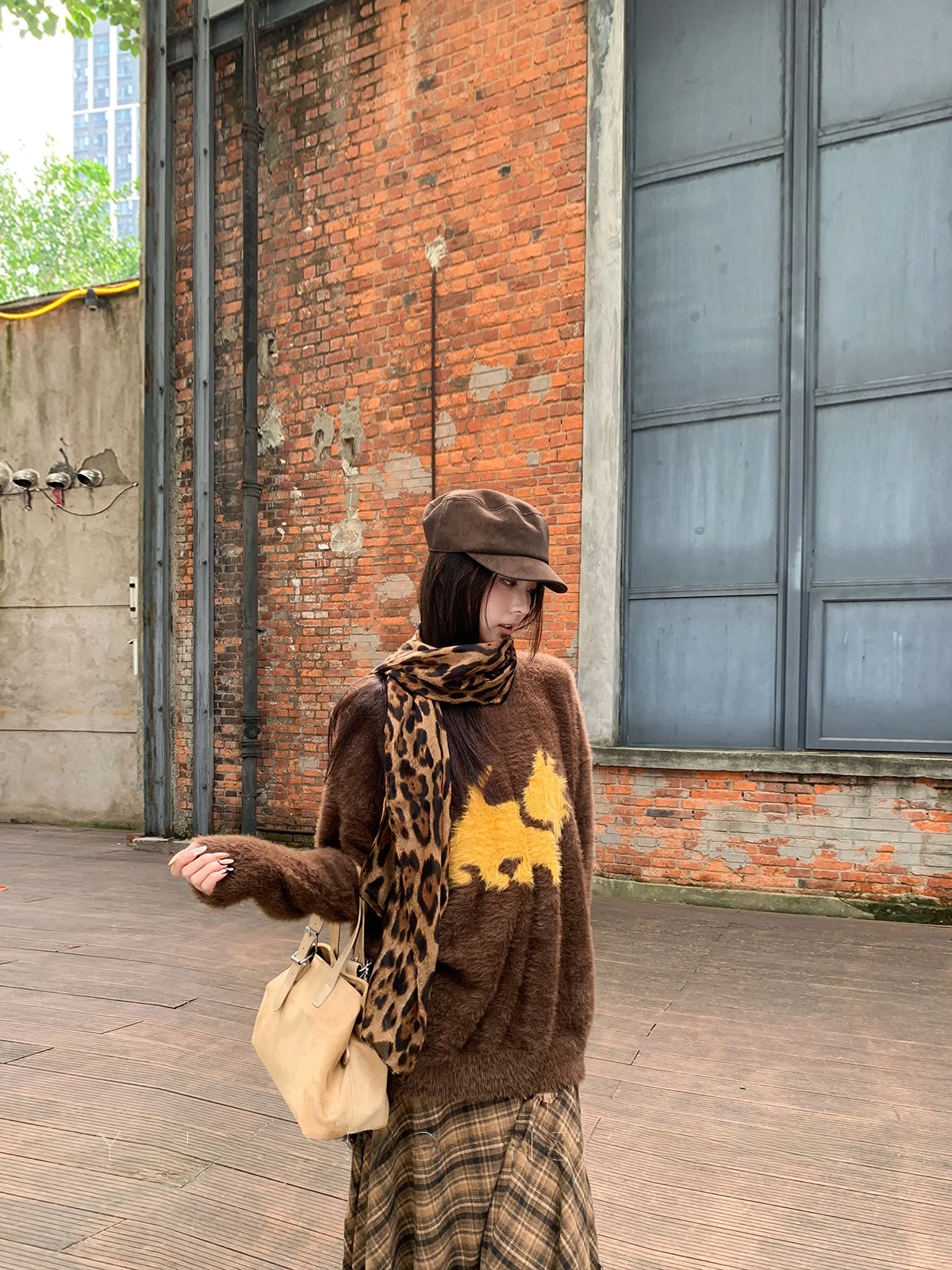 

Вязаный свитер Fce свободного кроя с круглым вырезом для женщин, осенне-зимняя новинка, с узором в виде собак, удобный, стройнящий топ от Yang Bubble