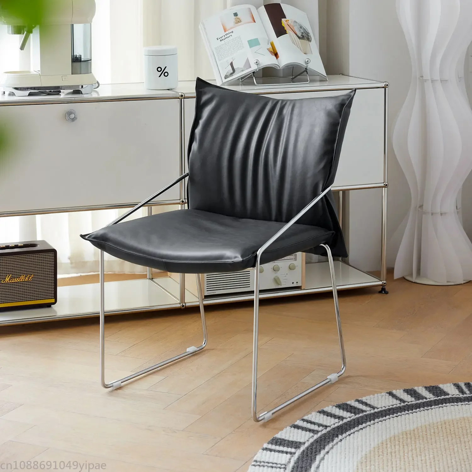 Nordic Home Light Luxury Dining Chair Middle-aged Style Designer Simple Modern Leisure Backrest Office Single Chair Furniture