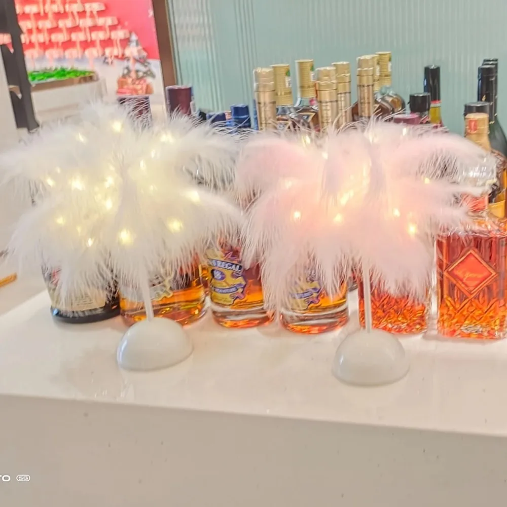 1PC desktop feather small table lamp, battery powered (excluding battery), suitable for bedroom desk headboard decoration